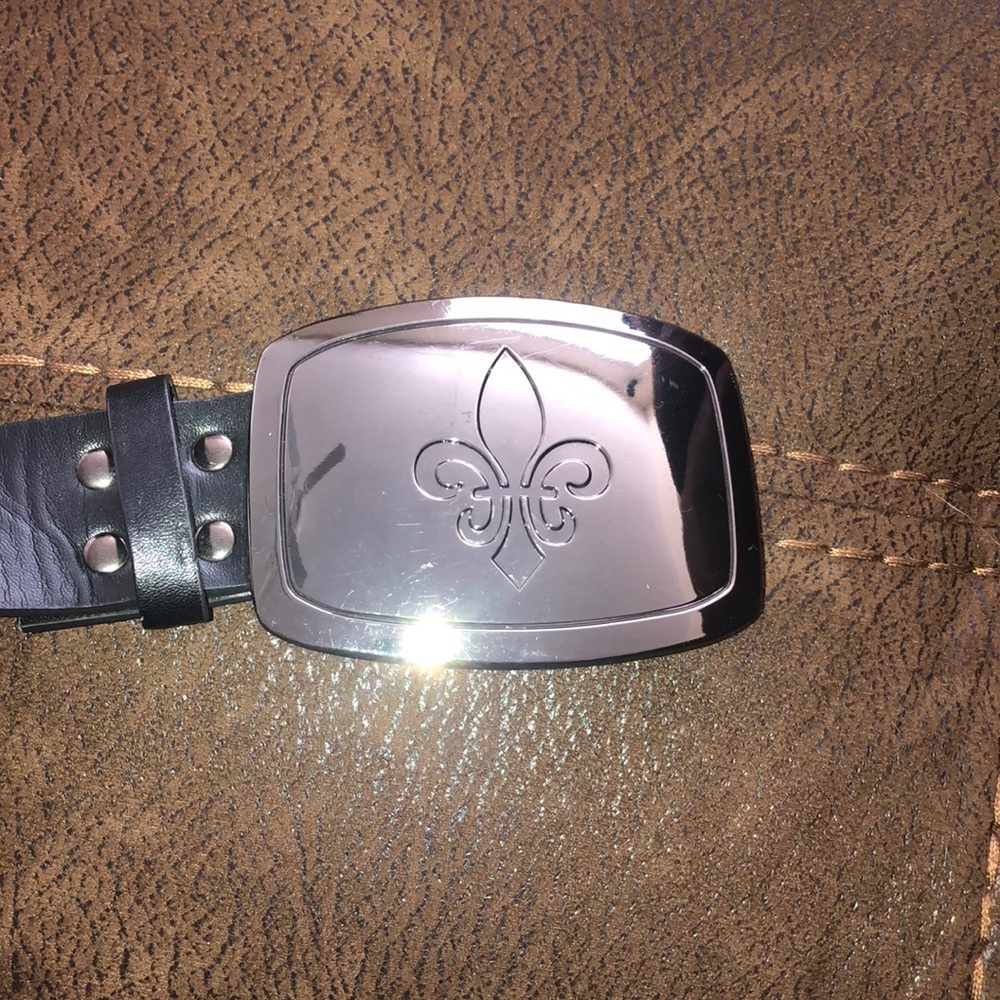 Big buckle black belt